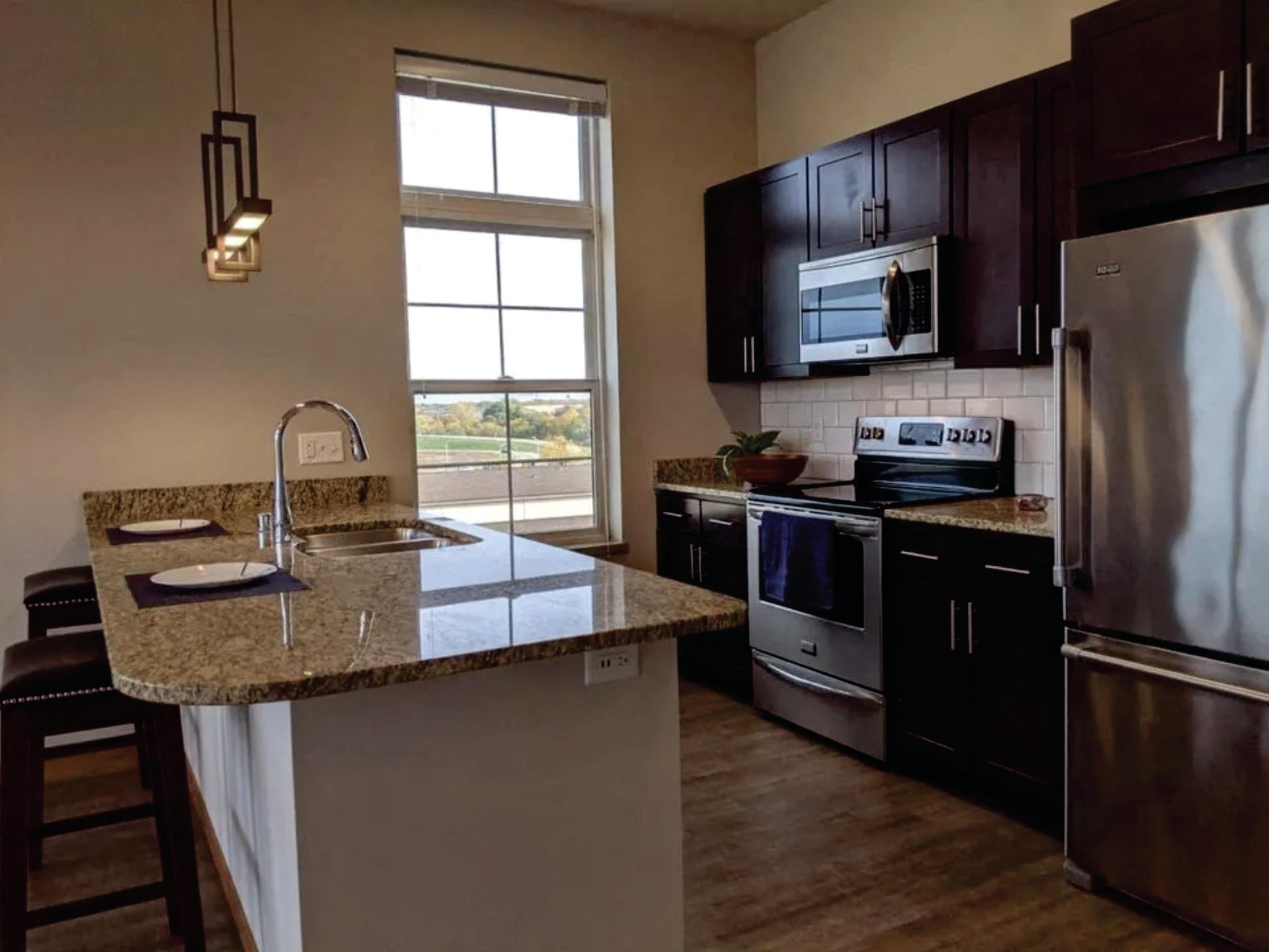 Middleton Station apartment kitchen